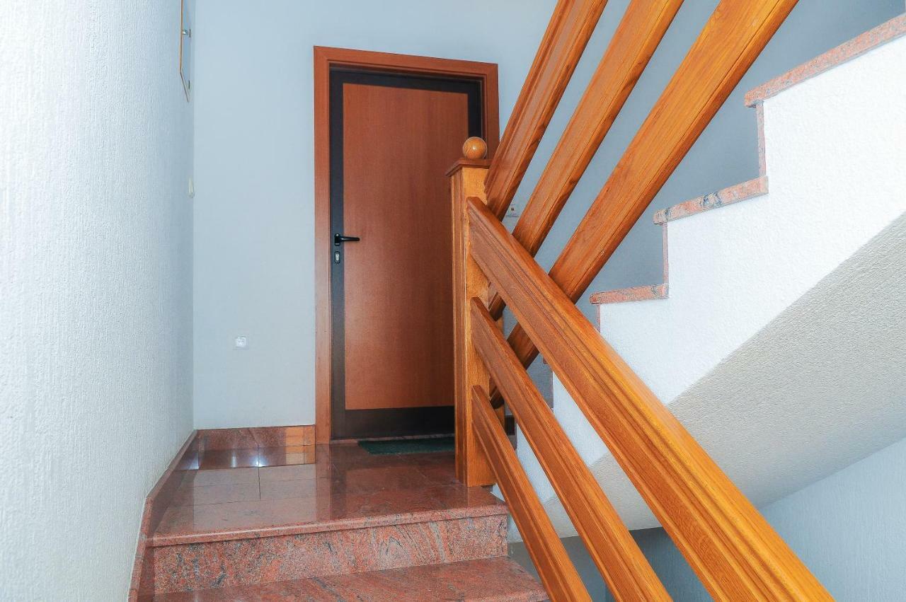 Apartment Neva Спліт Екстер'єр фото