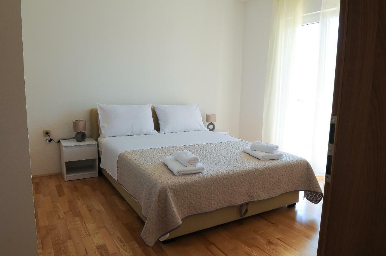 Apartment Neva Спліт Екстер'єр фото